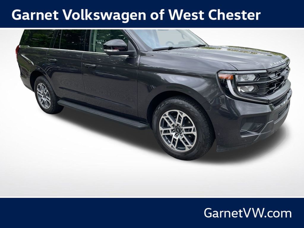Used 2025 Ford Expedition Max Active AWD/4WD image 7