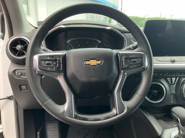 Used 2024 Chevrolet Blazer LT w/ Convenience Package AWD/4WD image 17