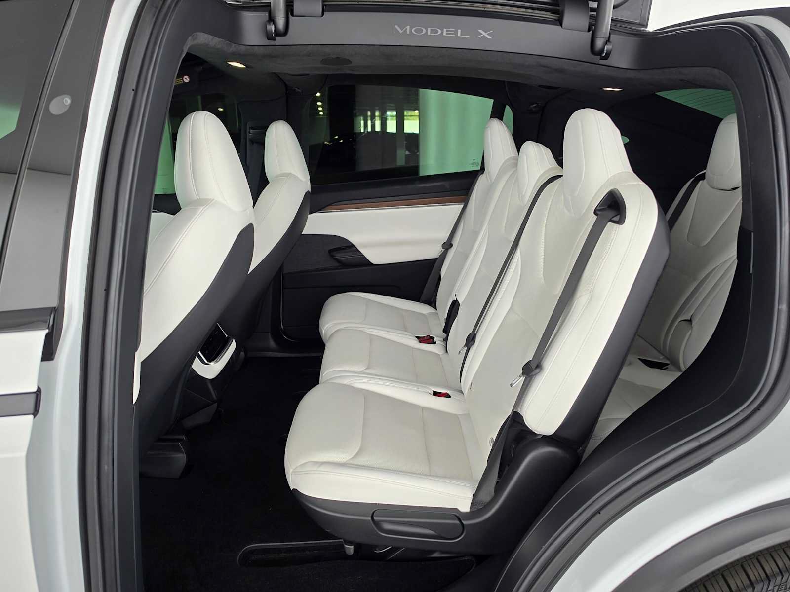 Used 2022 Tesla Model X AWD/4WD image 19