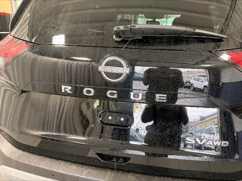 Used 2023 Nissan Rogue SV AWD/4WD image 28