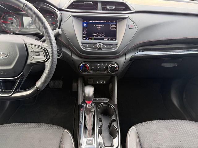 Used 2023 Chevrolet TrailBlazer RS image 11
