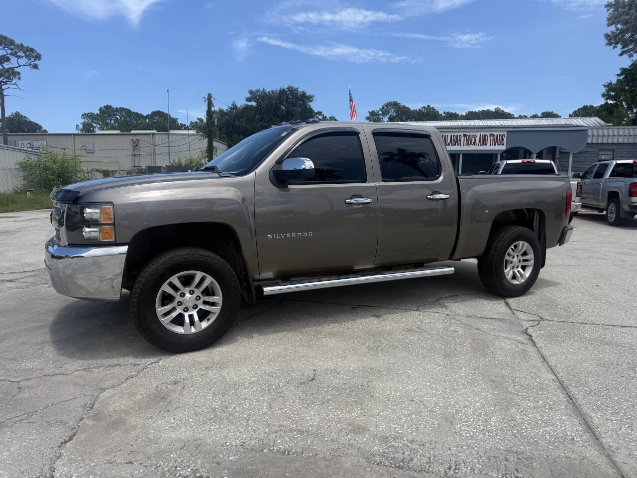Used 2013 Chevrolet Silverado 1500 LS RWD image 2