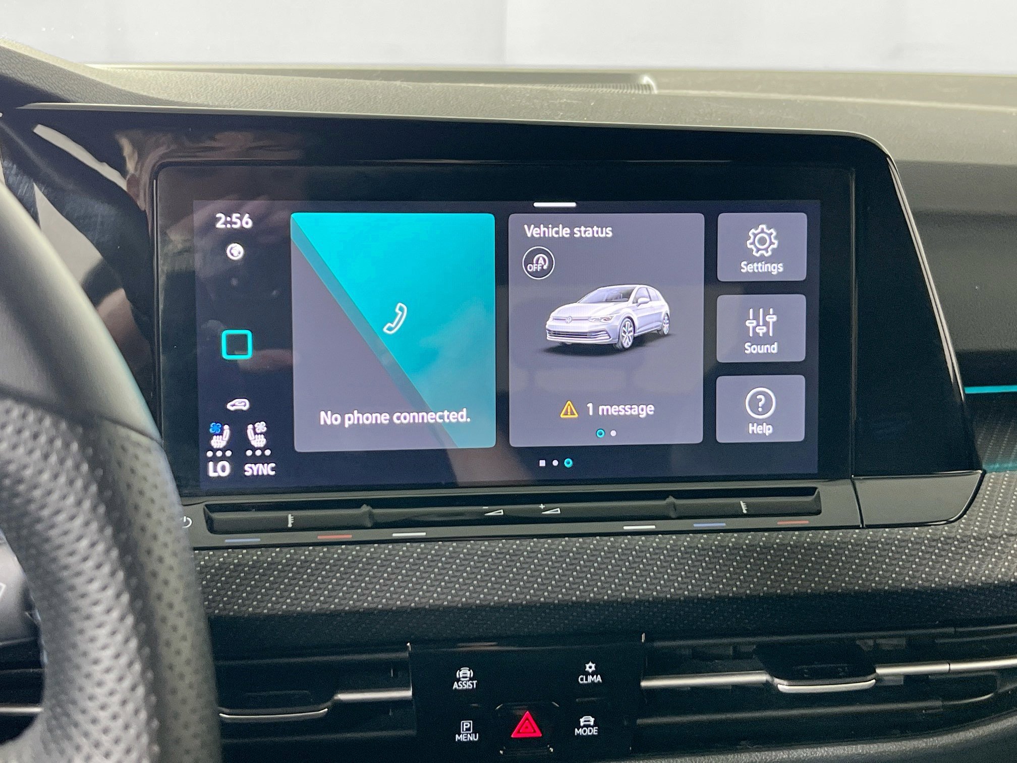 Used 2024 Volkswagen Golf R image 14