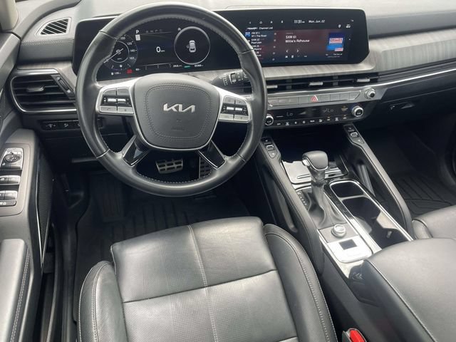 Used 2024 Kia Telluride SX FWD image 13