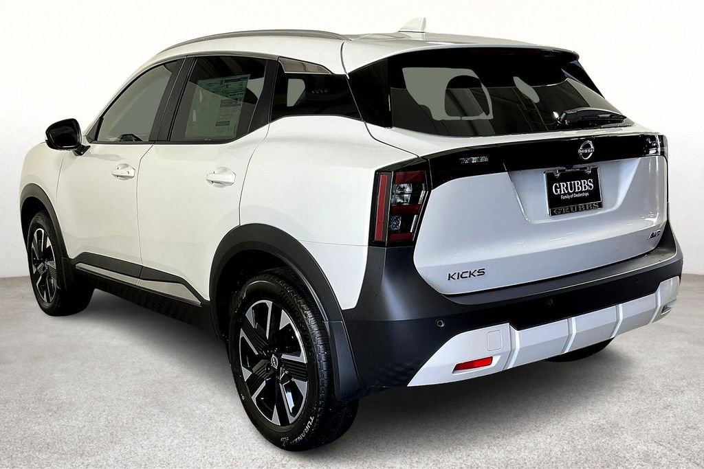 New 2025 Nissan Kicks SV w/ SV Premium Package image 6