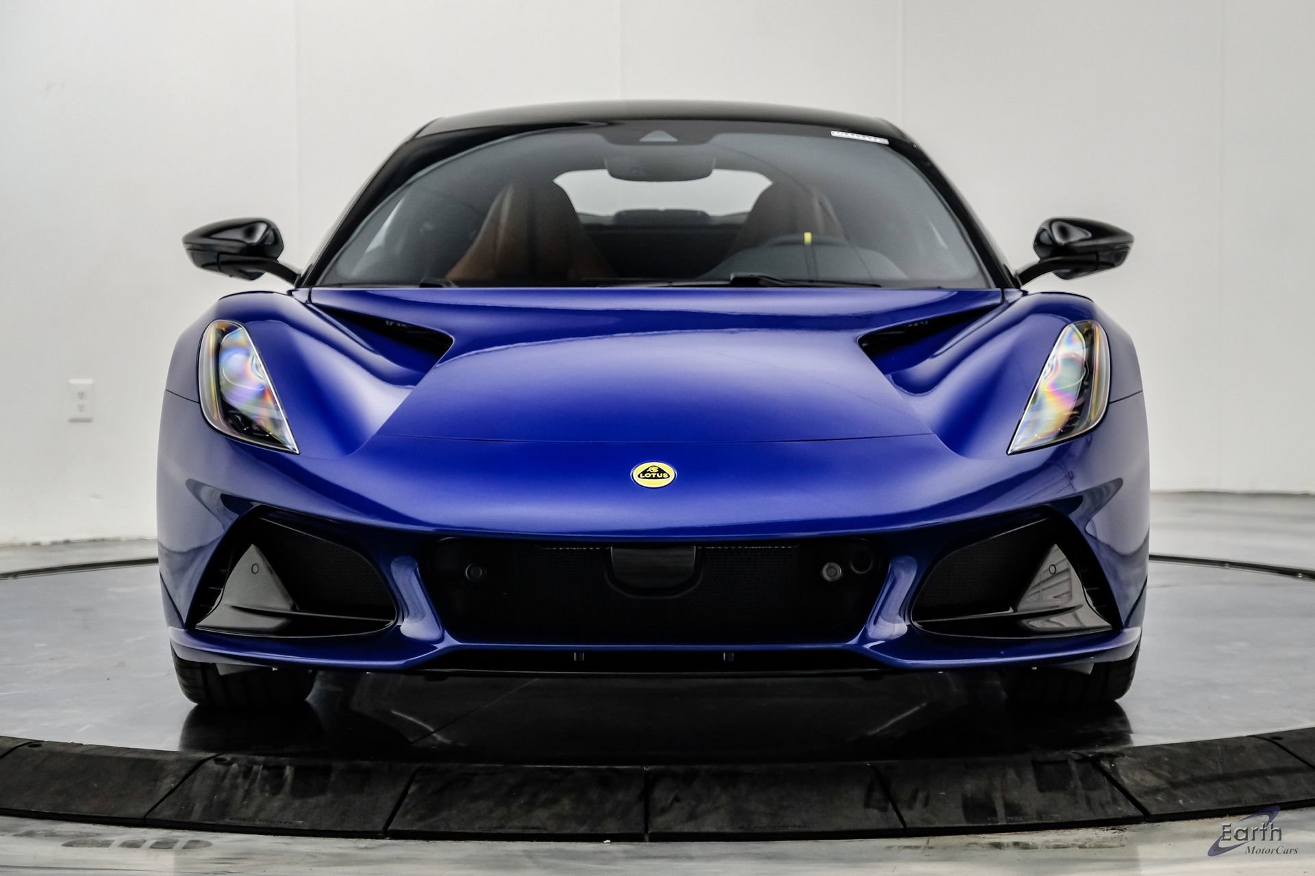 Used 2026 Lotus Emira SE RWD image 37