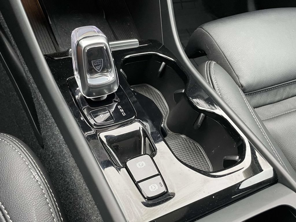 Used 2023 Volvo XC40 B5 Plus w/ Protection Package Premier AWD/4WD image 21