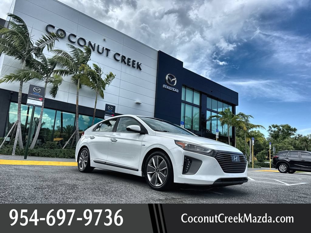 Used 2019 Hyundai Ioniq Limited FWD image 1