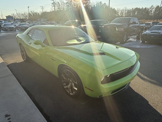 Used 2015 Dodge Challenger R/T Plus RWD image 8
