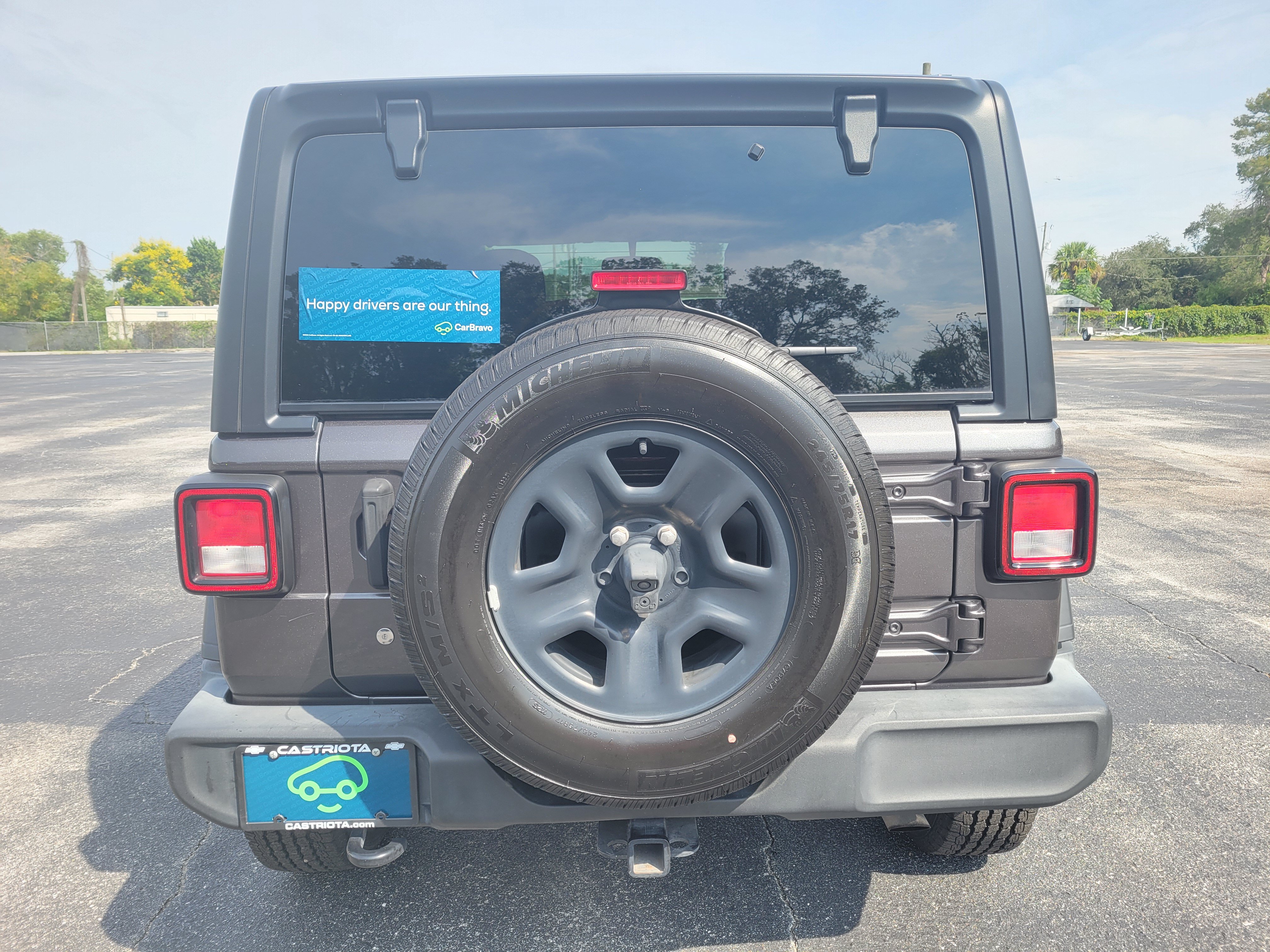 Used 2022 Jeep Wrangler Sport AWD/4WD image 6