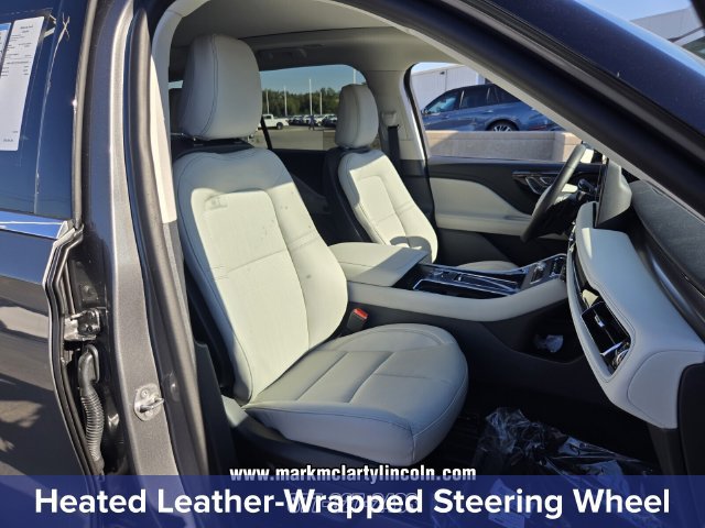 New 2027 Lincoln Aviator AWD image 16