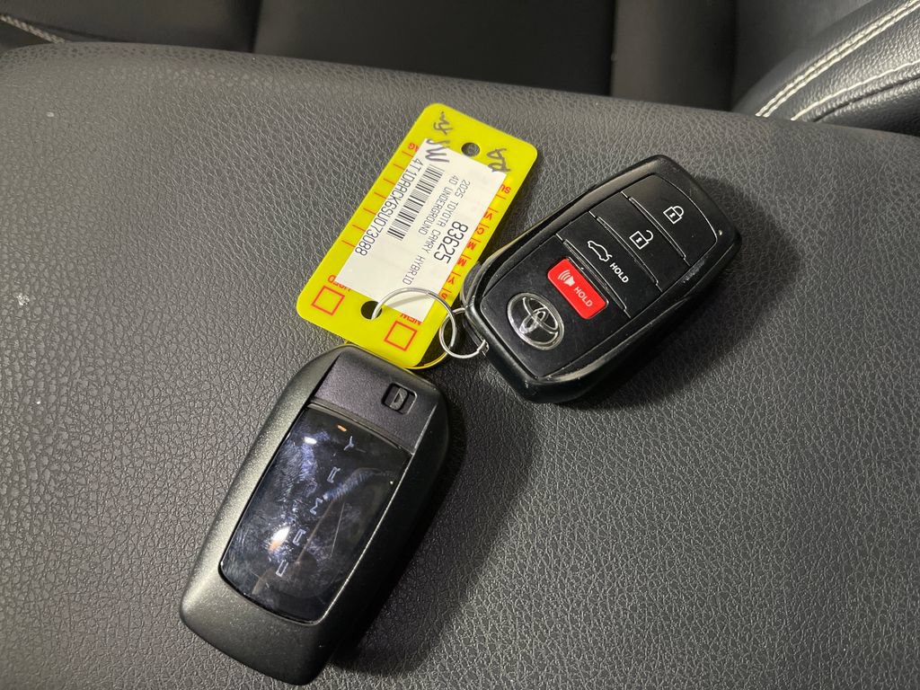 Certified 2025 Toyota Camry SE FWD image 24