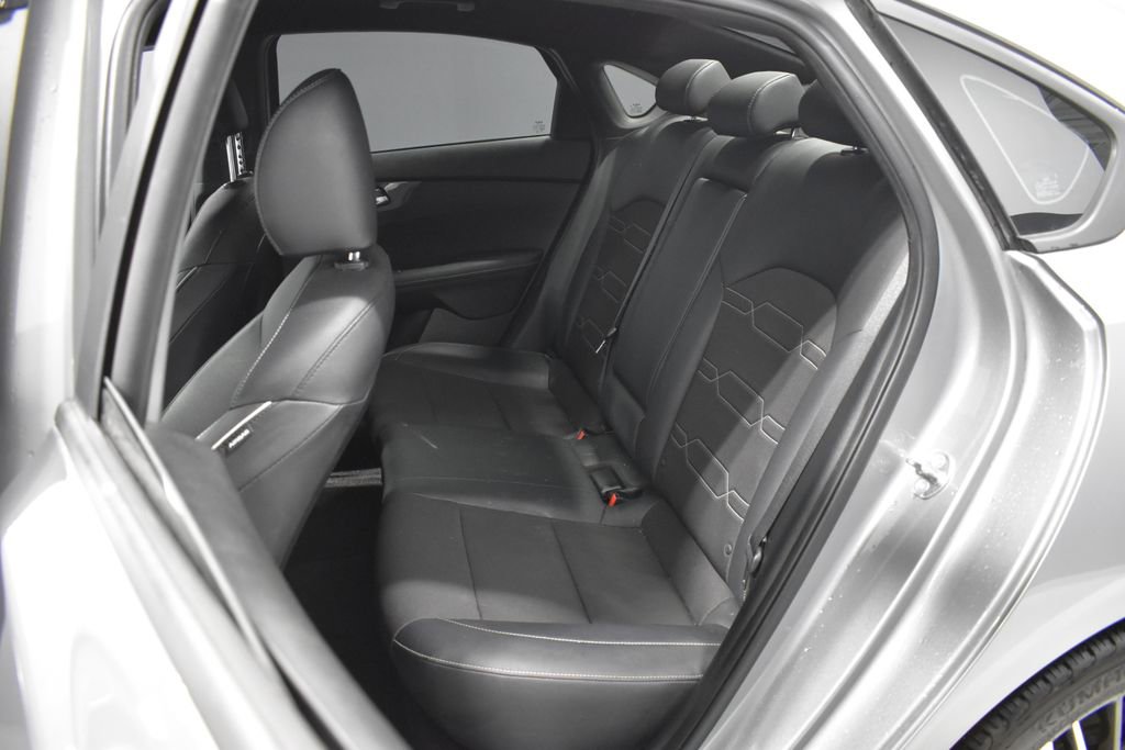 Used 2024 Kia Forte GT-Line image 29
