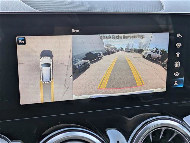 Used 2023 Mercedes-Benz GLB 250 image 14