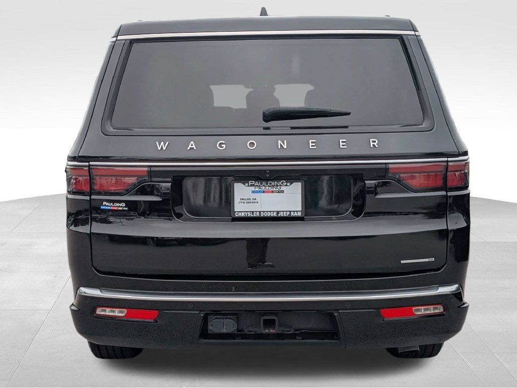 Used 2024 Jeep Wagoneer L Series II w/ Flexible Seating Group AWD/4WD image 5