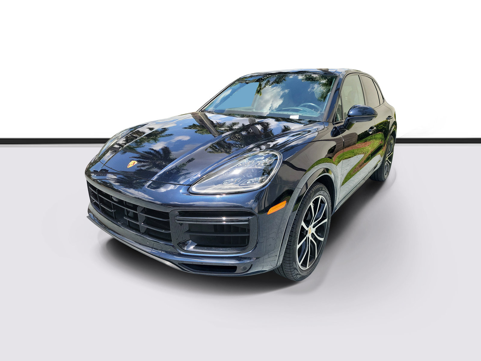 Used 2022 Porsche Cayenne Turbo AWD/4WD image 2