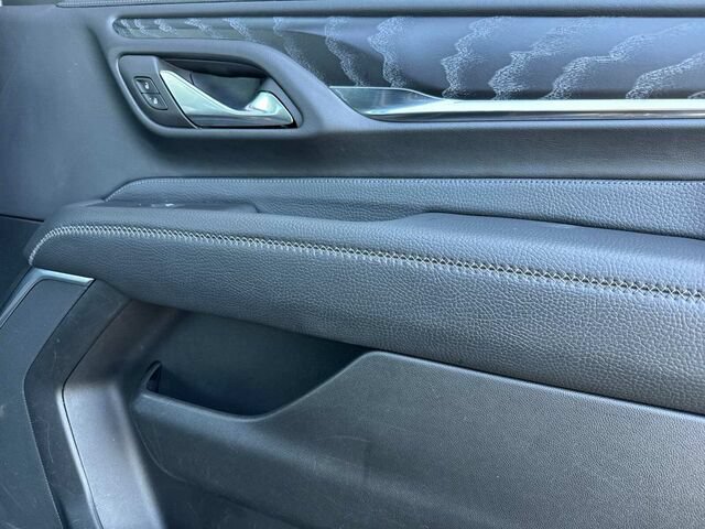 Used 2023 GMC Yukon XL Denali w/ Denali Reserve Package AWD/4WD image 24
