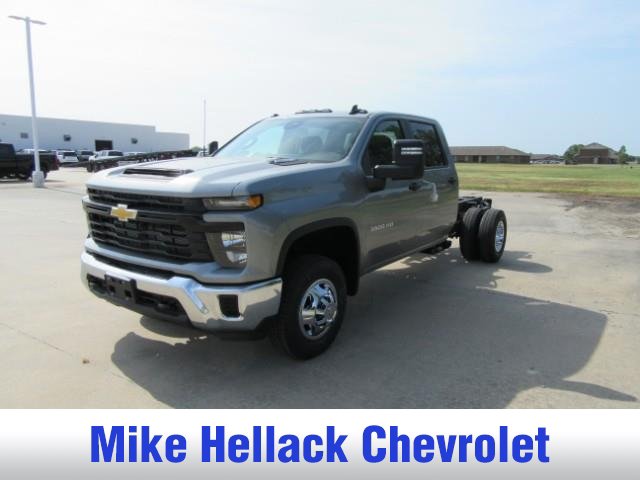 New 2026 Chevrolet Silverado 3500 W/T w/ WT Convenience Package AWD/4WD image 3