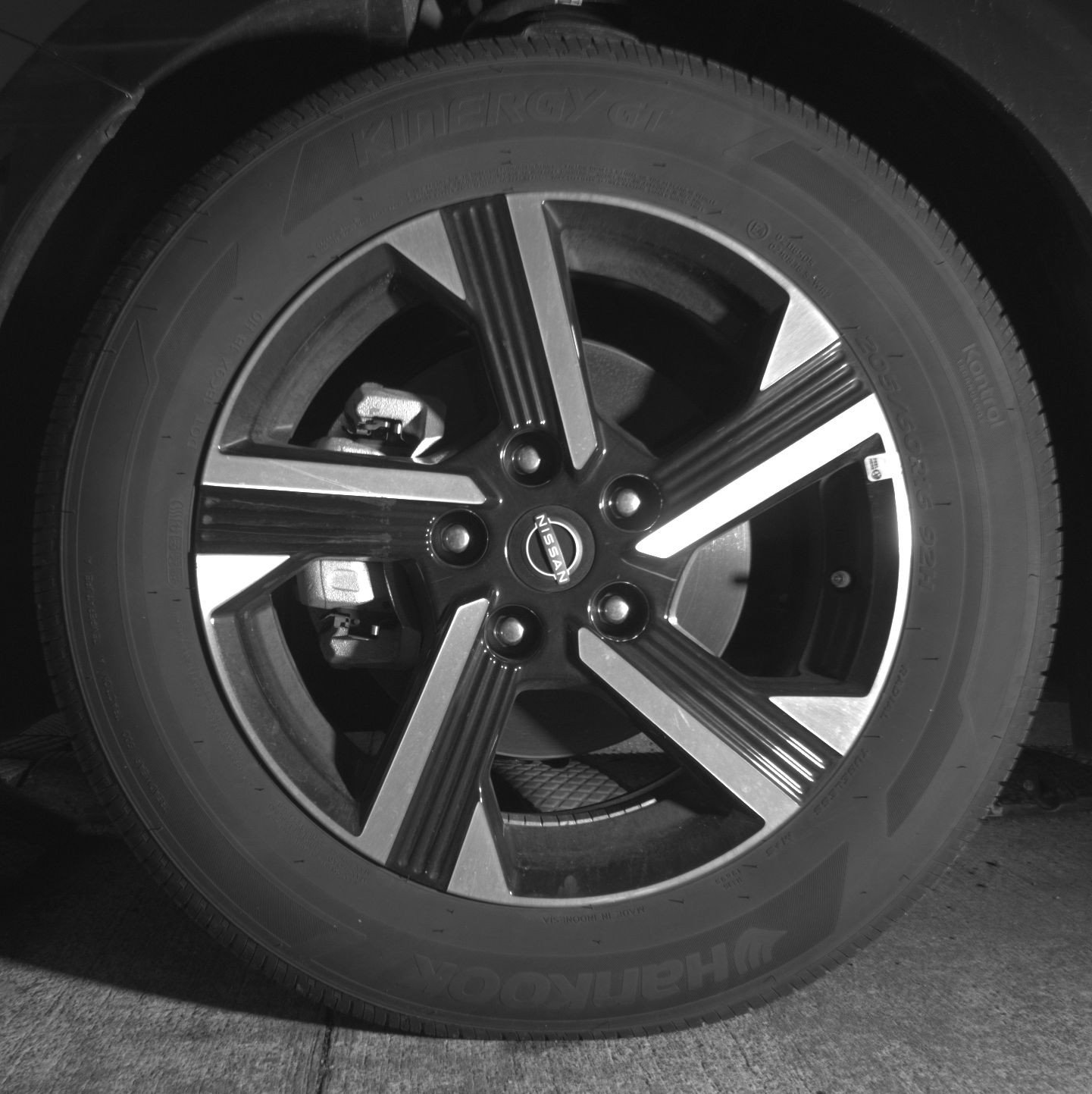 Used 2025 Nissan Sentra SV image 12