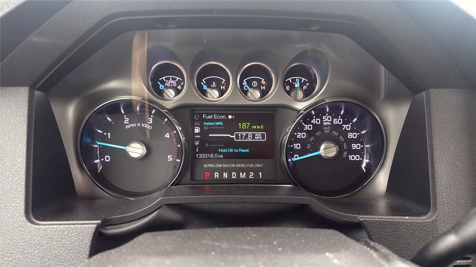 Used 2015 Ford F250 Platinum w/ FX4 Off-Road Package AWD/4WD image 13