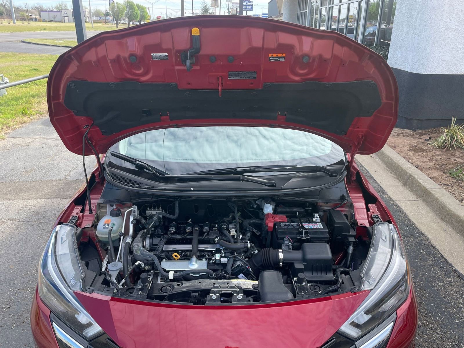 Used 2025 Nissan Versa SV image 30