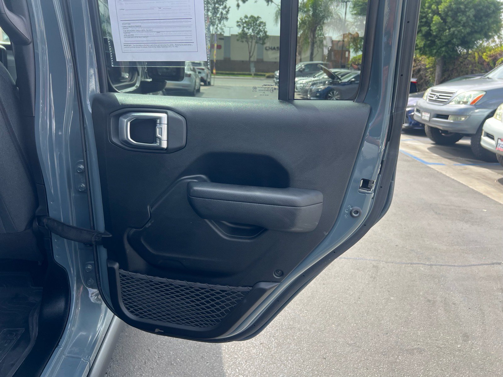 Used 2024 Jeep Wrangler Unlimited AWD/4WD image 35