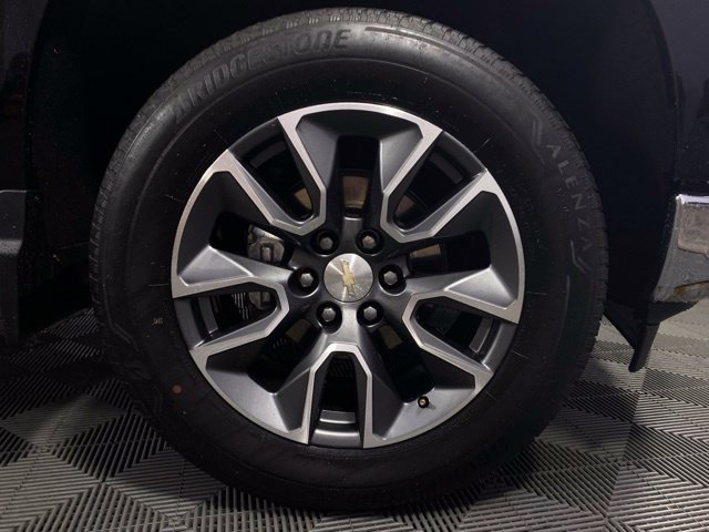 Used 2023 Chevrolet Silverado 1500 LT AWD/4WD image 11