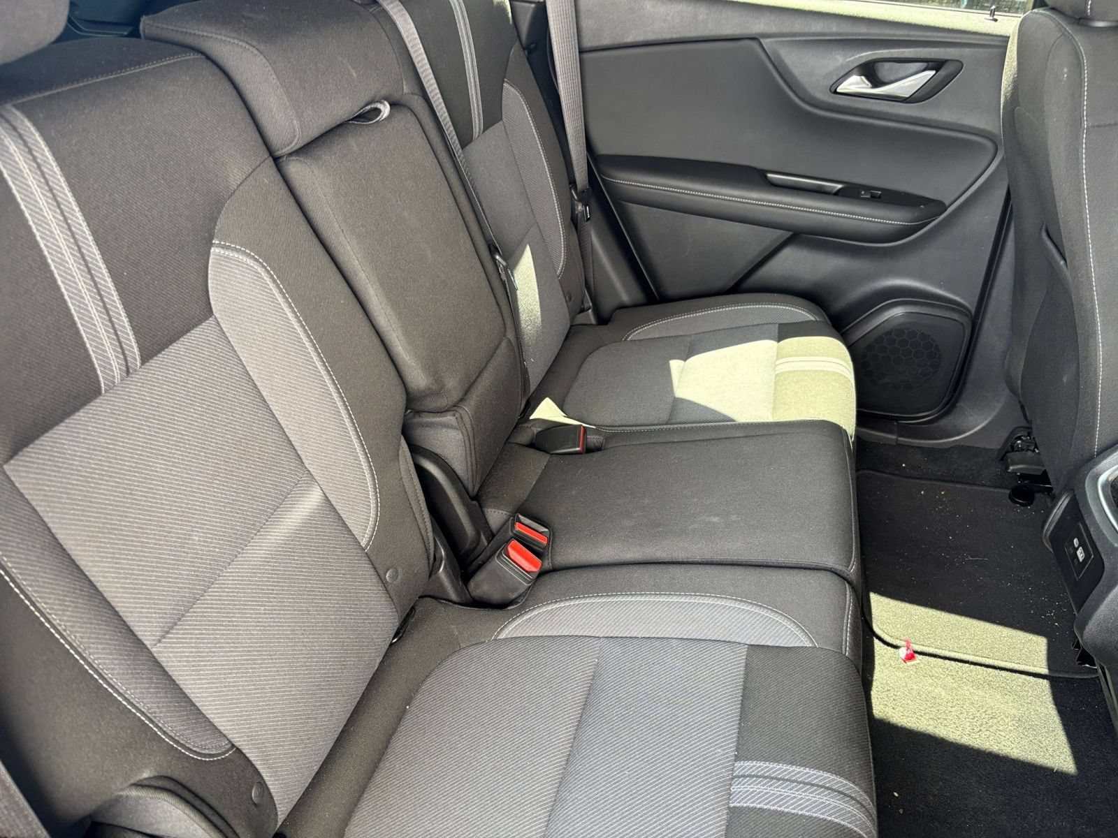 Used 2025 Chevrolet Blazer LT FWD image 27