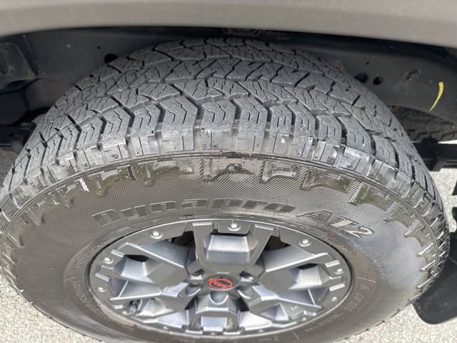 Used 2024 Nissan Frontier PRO-4X w/ Pro Premium Package image 11