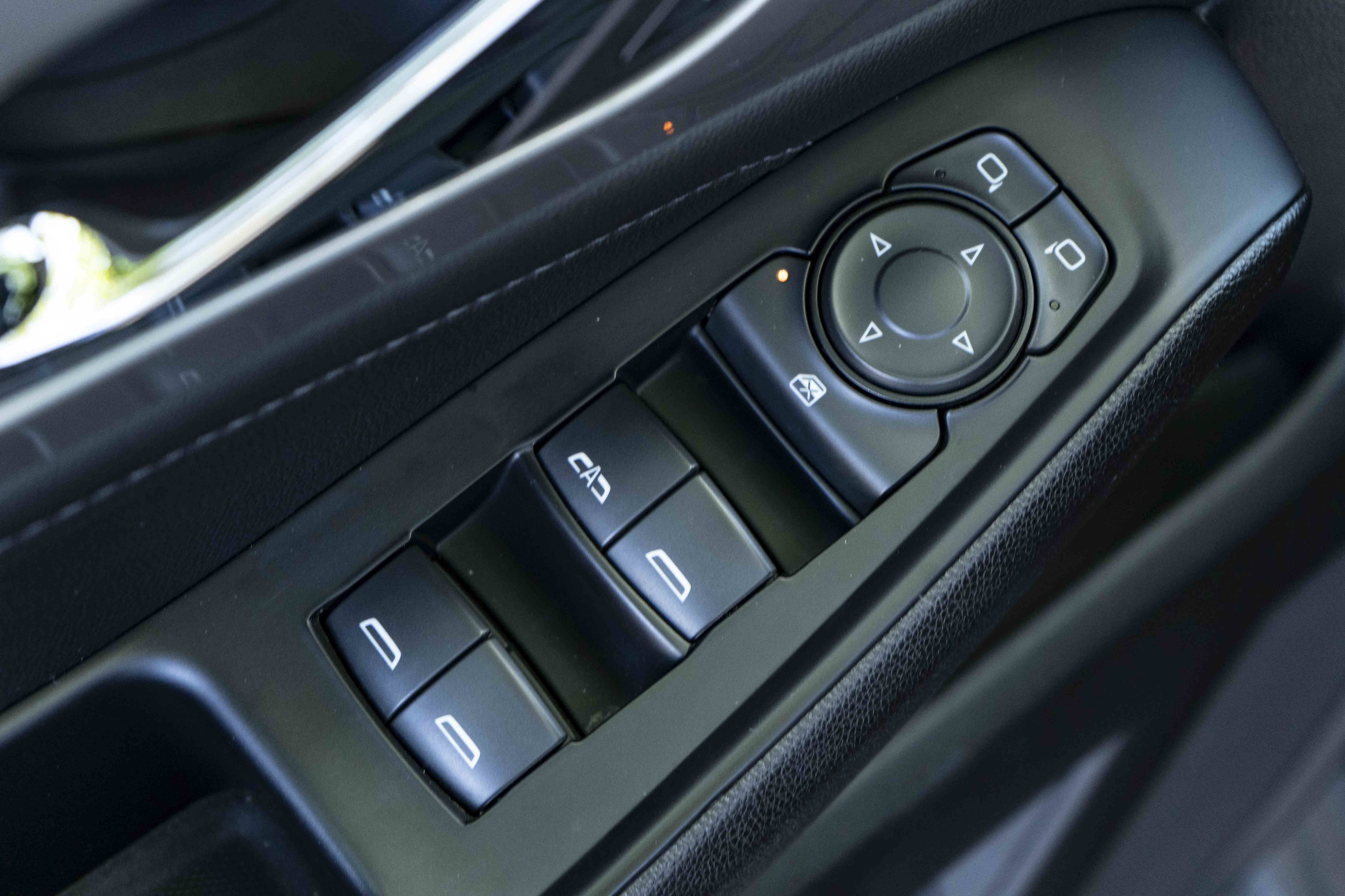 Used 2023 Chevrolet Traverse LT FWD image 35