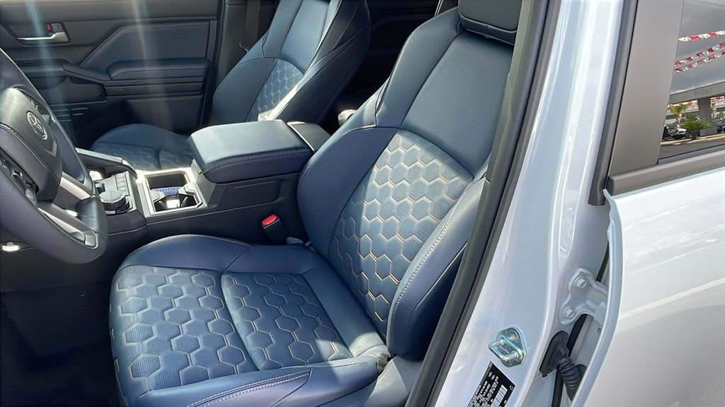 New 2026 Toyota 4Runner 4WD image 12