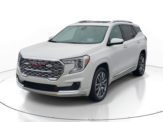 Certified 2024 GMC Terrain Denali w/ Denali Premium Package image 2