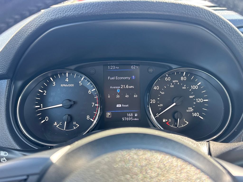 Used 2019 Nissan Rogue SV image 16