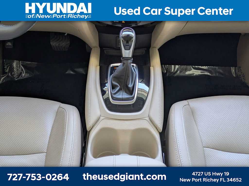 Used 2017 Nissan Rogue SL w/ SL Premium Package FWD image 22