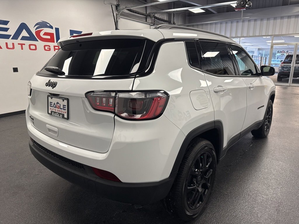 New 2026 Jeep Compass Latitude image 10