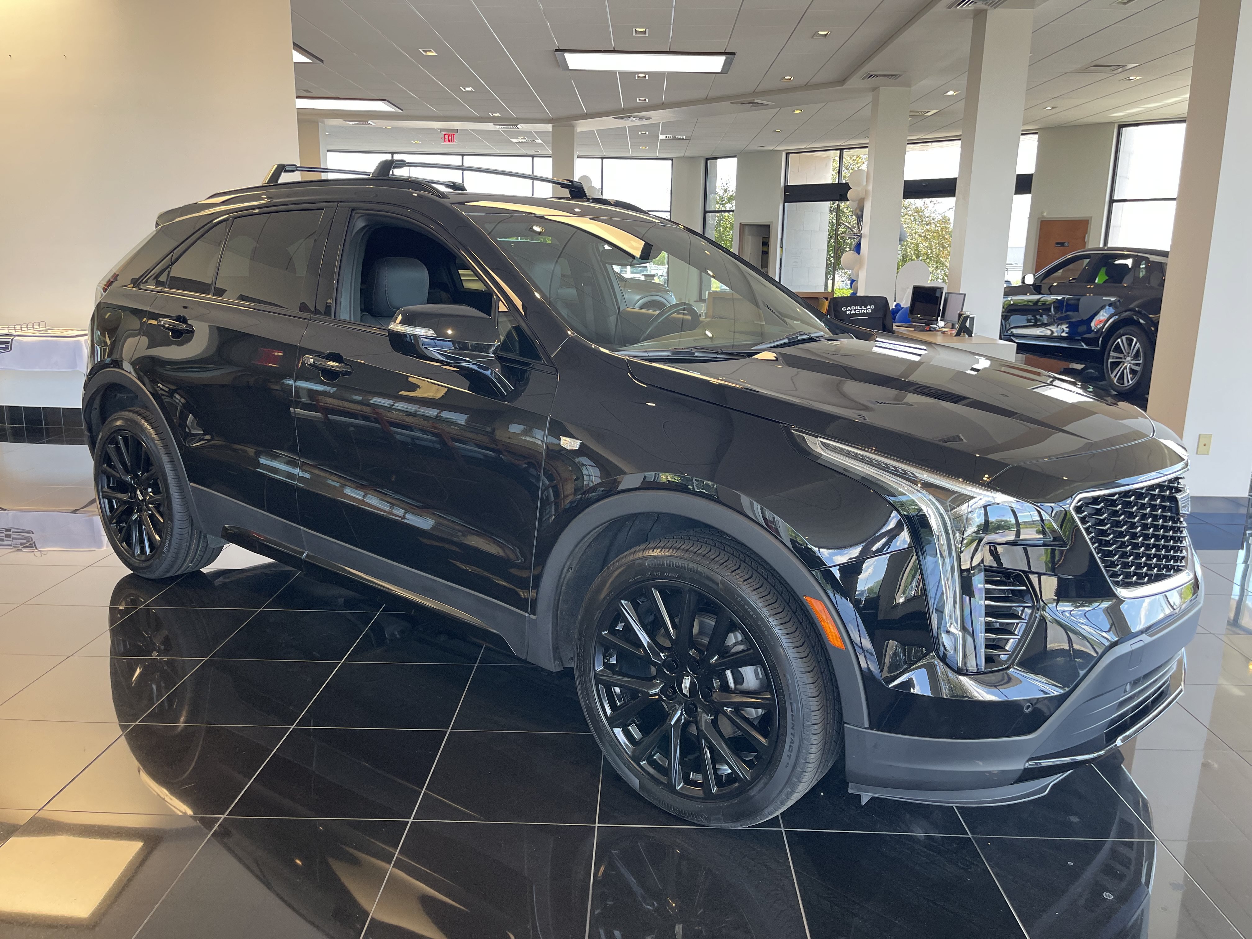 Certified 2023 Cadillac XT4 Sport AWD/4WD image 10