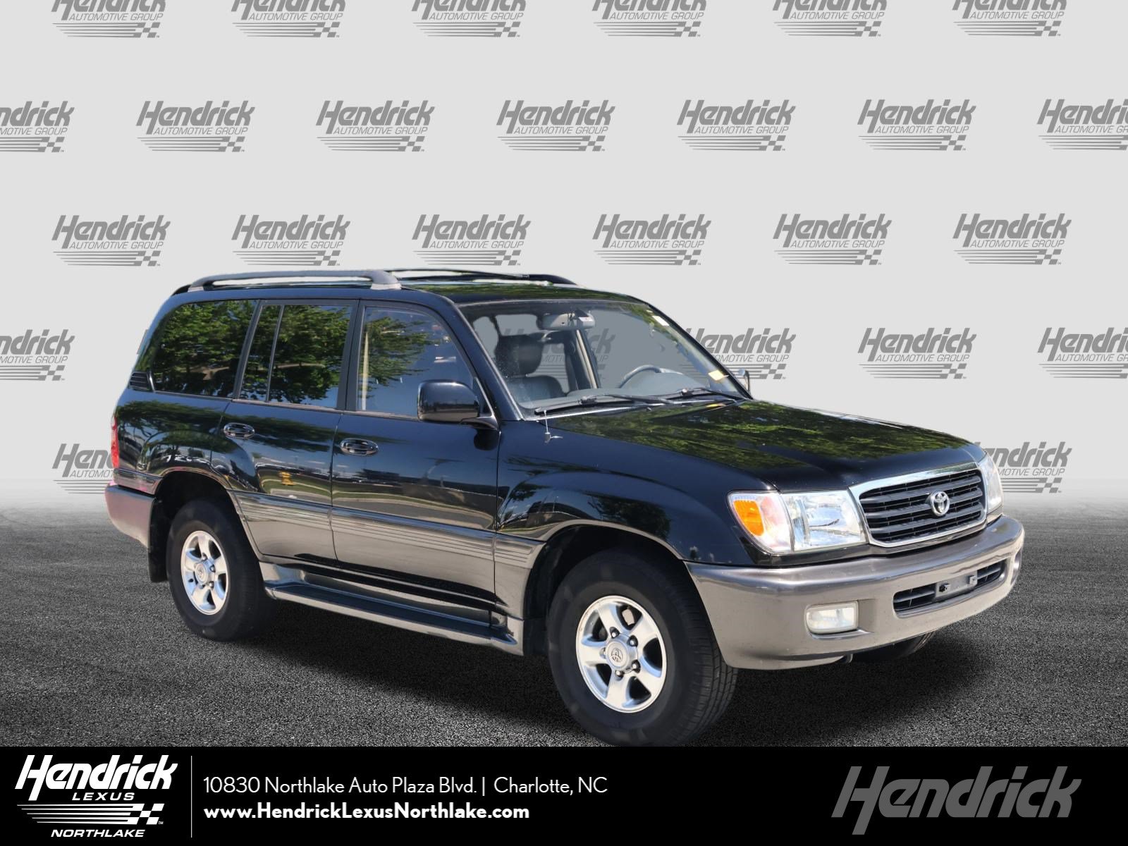 Used 2001 Toyota Land Cruiser AWD/4WD image 1
