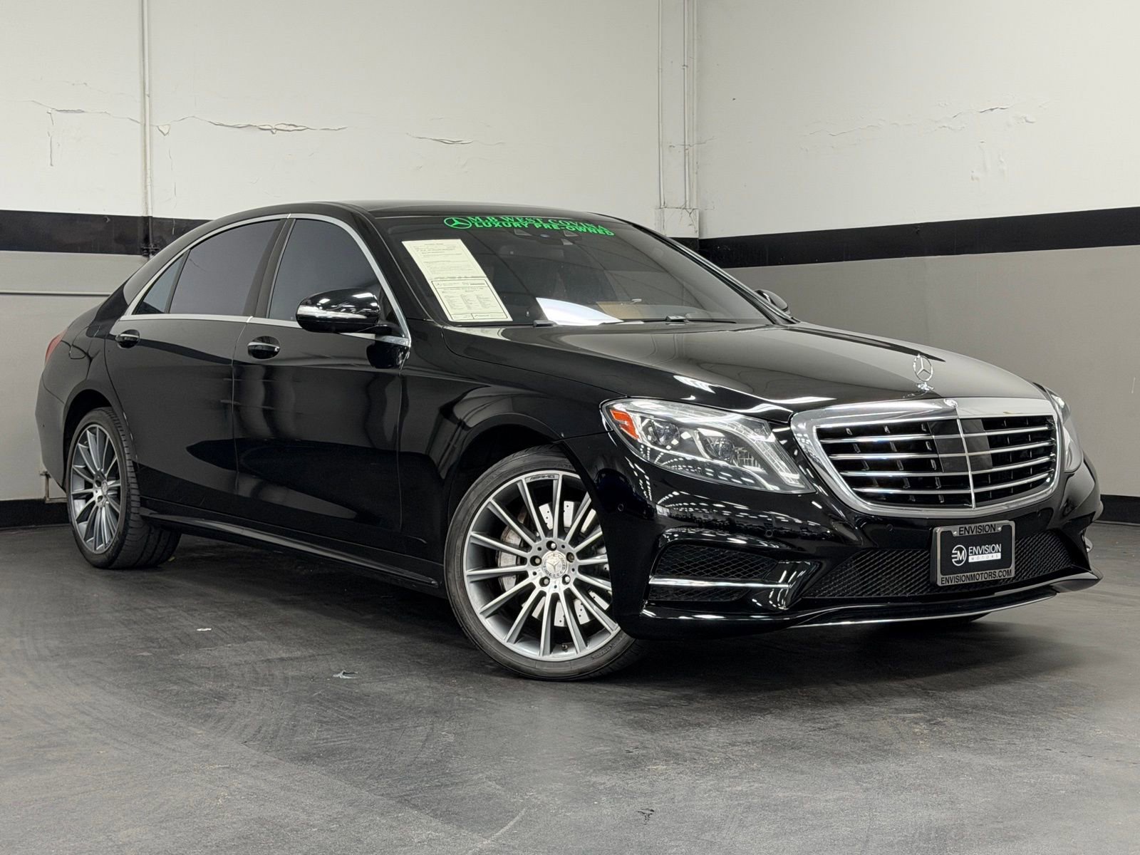 Used 2015 Mercedes-Benz S 550 Sedan image 2