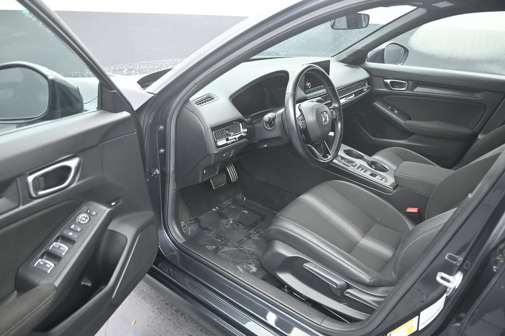 Used 2025 Honda Civic Sport image 10
