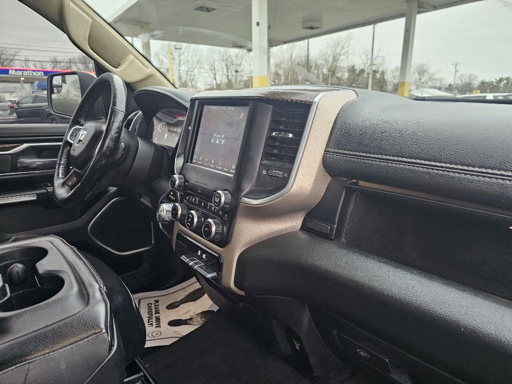 Used 2019 RAM 1500 Laramie image 29