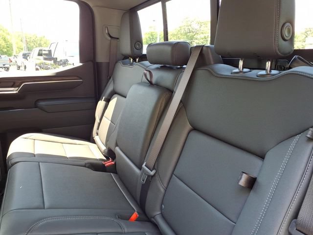 New 2026 GMC Sierra 1500 SLT w/ SLT Premium Package AWD/4WD image 11