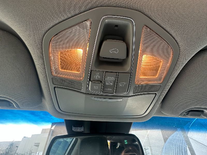 Used 2017 Hyundai Santa Fe Sport w/ 2.0T Ultimate Tech Package 05 image 37