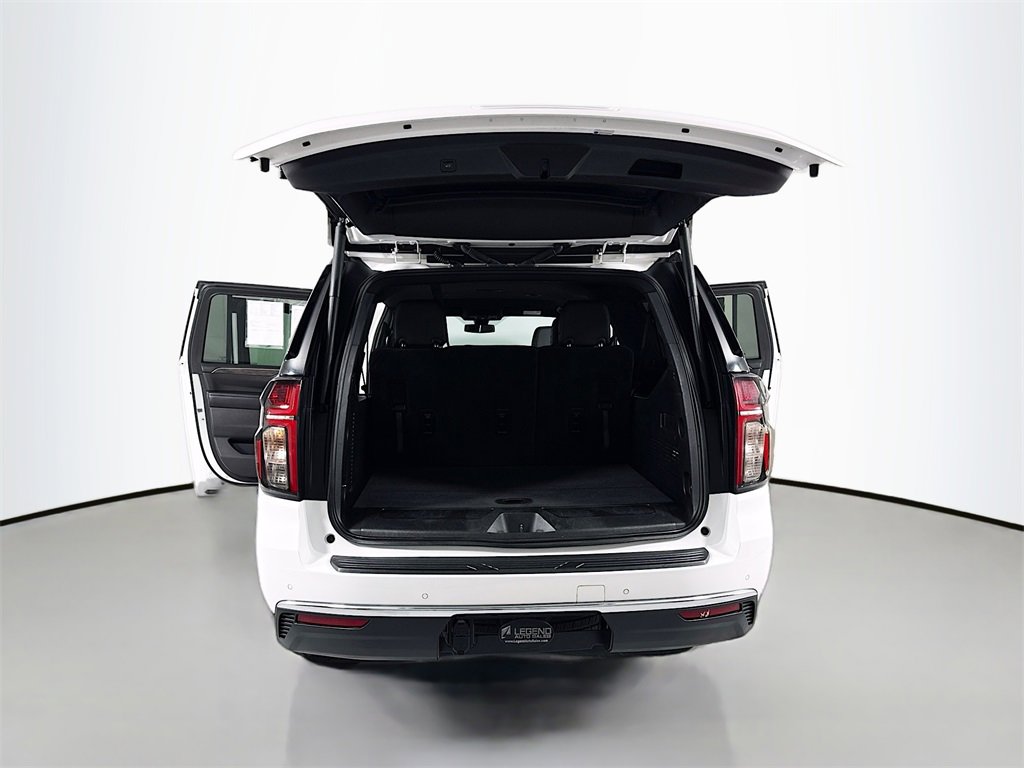 Used 2021 Chevrolet Suburban LT image 27