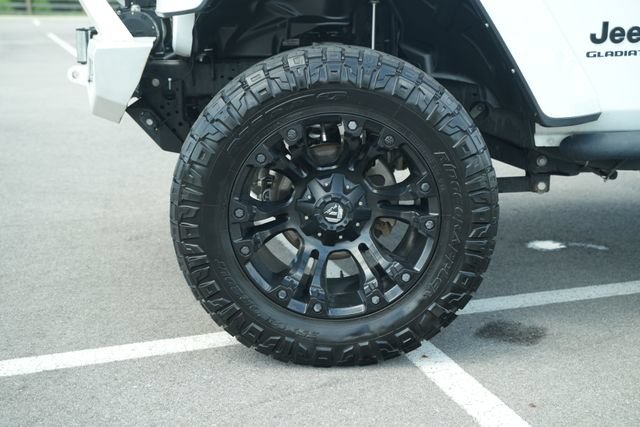 Used 2021 Jeep Gladiator Overland AWD/4WD image 12