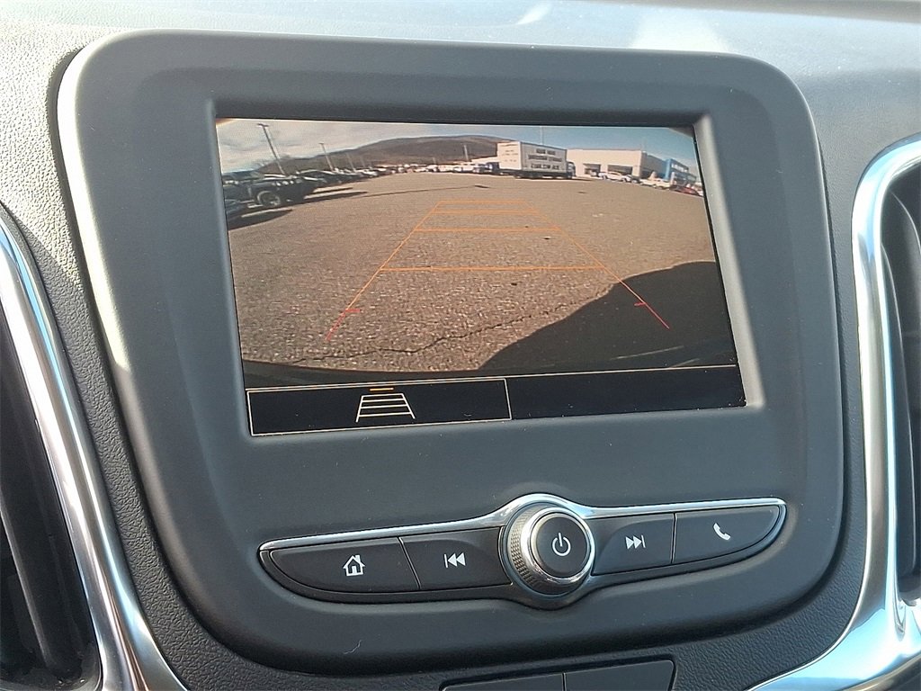 Used 2024 Chevrolet Equinox LT image 18