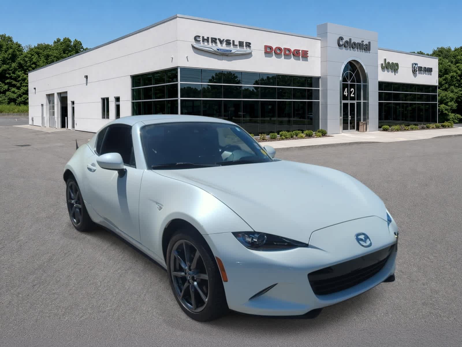 Used 2019 MAZDA MX-5 Miata RF Grand Touring RWD image 8