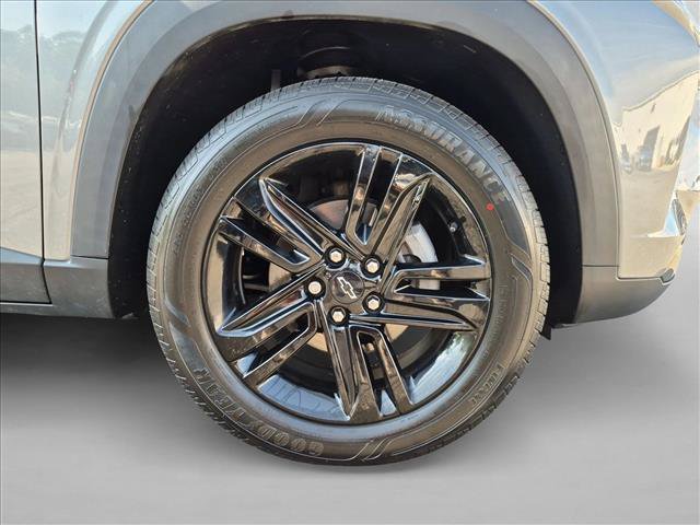 Used 2024 Chevrolet Trax ACTIV w/ Driver Confidence Package FWD image 23