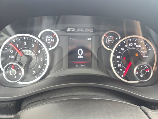 Certified 2025 RAM 2500 Big Horn AWD/4WD image 12