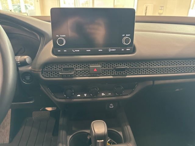 Certified 2025 Honda HR-V Sport image 15