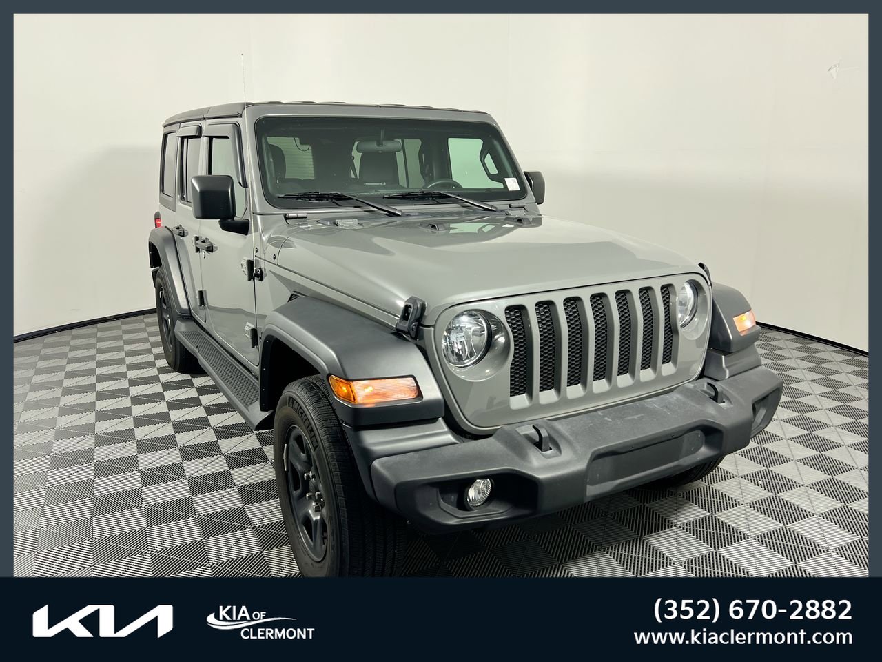 Used 2023 Jeep Wrangler Sport image 1